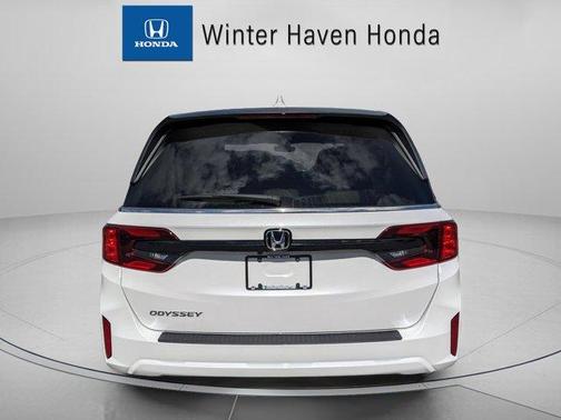 Platinum White Pearl 2026 Honda Odyssey EX-L