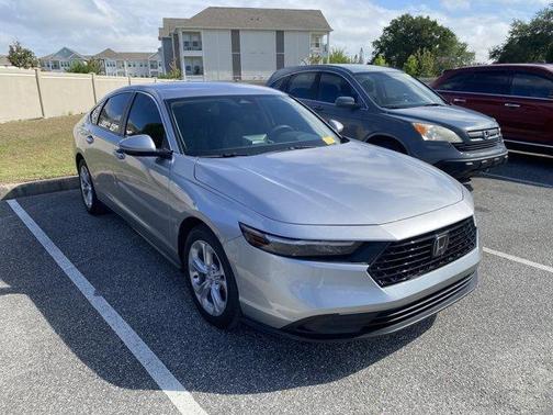 Lunar Silver Metallic 2023 Honda Accord LX