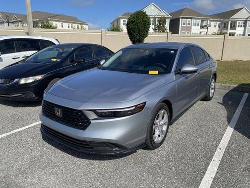 Lunar Silver Metallic 2023 Honda Accord LX
