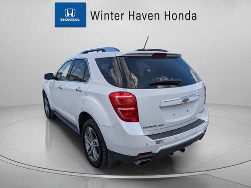 Iridescent Pearl Tricoat 2017 Chevrolet Equinox Premier