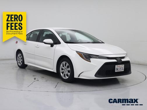 White 2021 Toyota Corolla LE