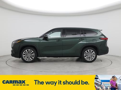 2023 Toyota Highlander Platinum