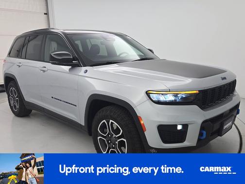 Silver 2022 Jeep Grand Cherokee 4xe Trailhawk