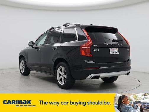 2017 Volvo XC90 T5 Momentum