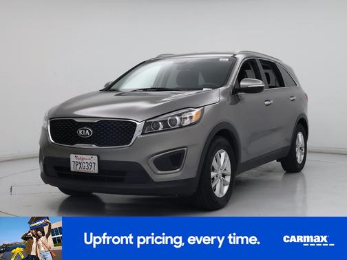 Gray 2016 Kia Sorento LX