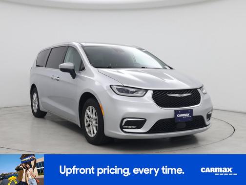 Silver 2023 Chrysler Pacifica Touring L