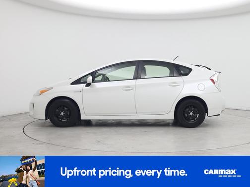 White 2015 Toyota Prius Two
