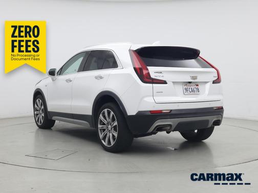 White 2019 Cadillac XT4 Premium Luxury
