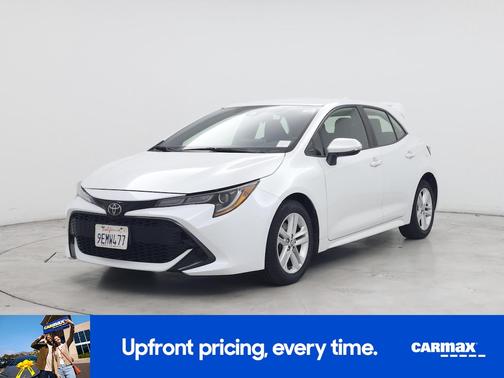 White 2022 Toyota Corolla Hatchback SE