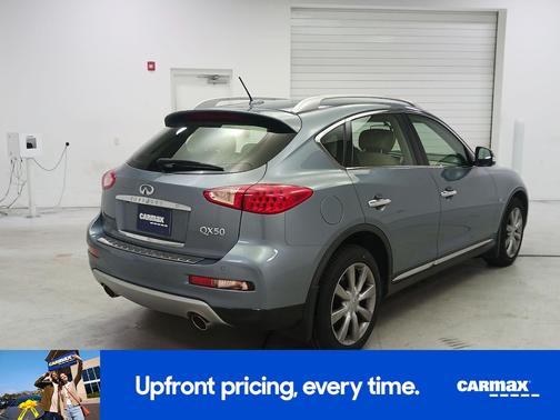 2016 INFINITI QX50 Base