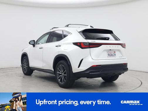 White 2025 Lexus NX 250