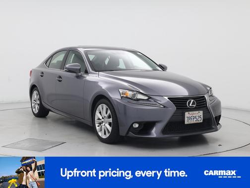 2016 Lexus IS 200t Base (A8)