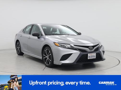 2019 Toyota Camry SE