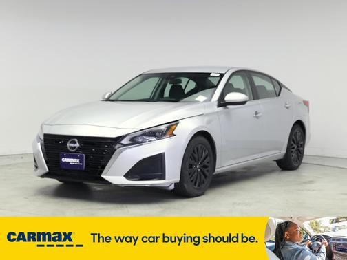 2023 Nissan Altima SV