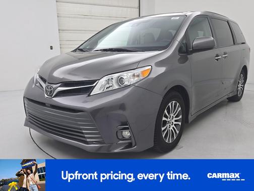 Gray 2019 Toyota Sienna XLE