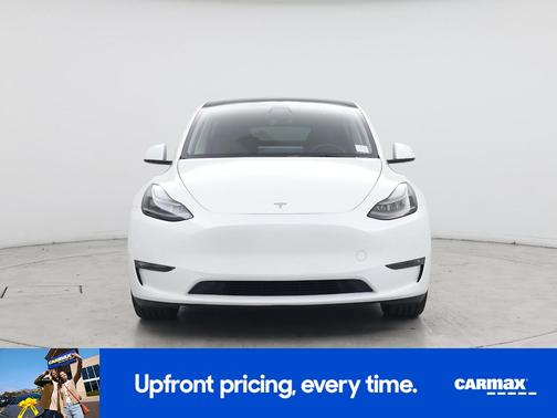 White 2023 Tesla Model Y Performance