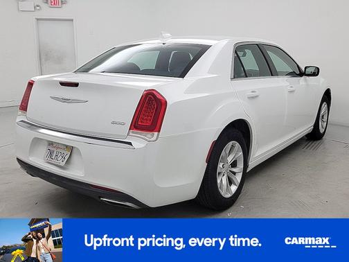 2015 Chrysler 300 Limited