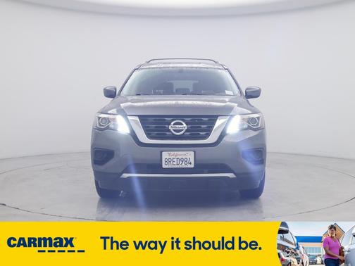 2020 Nissan Pathfinder S
