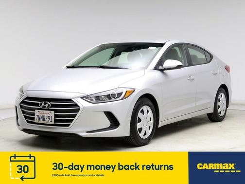 Photo 4 of 24 of 2017 Hyundai Elantra SE
