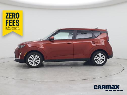 Red 2023 Kia Soul LX