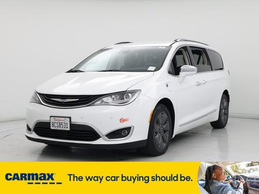 2018 Chrysler Pacifica Hybrid Limited