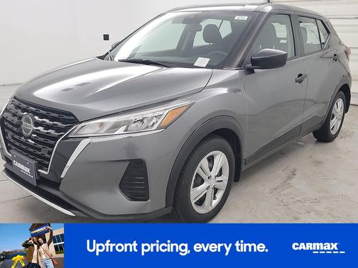Gray 2021 Nissan Kicks S