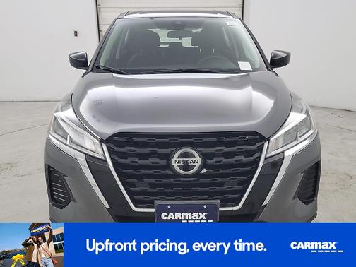 Gray 2021 Nissan Kicks S