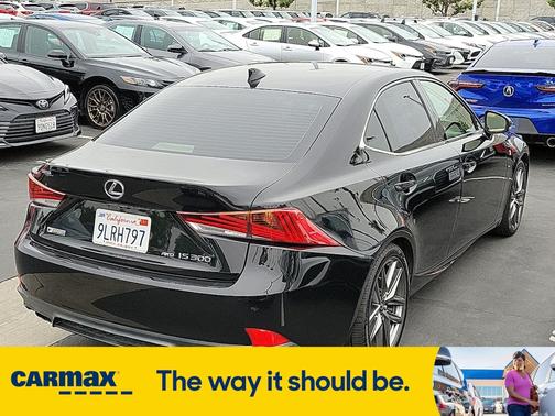 2017 Lexus IS 300