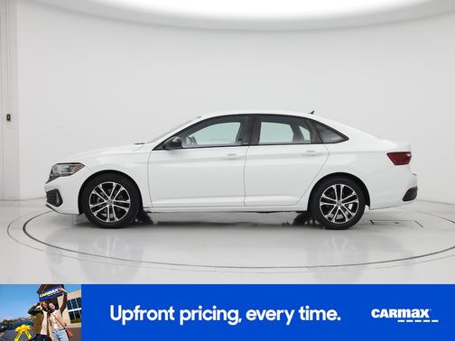 White 2023 Volkswagen Jetta Sport
