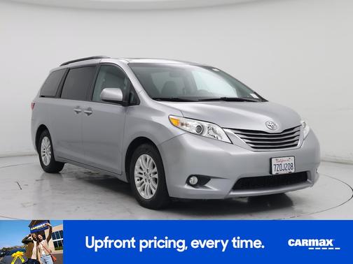2017 Toyota Sienna XLE Premium
