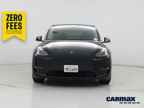 Black 2024 Tesla Model Y Performance