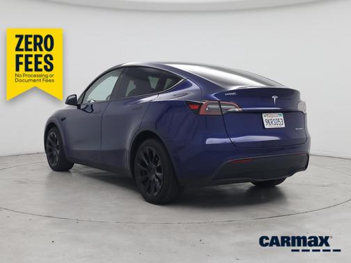Blue 2023 Tesla Model Y Long Range