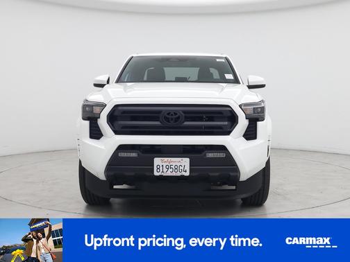 White 2025 Toyota Tacoma SR5