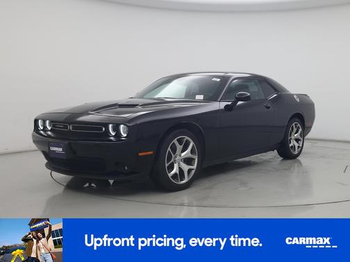2016 Dodge Challenger SXT Plus