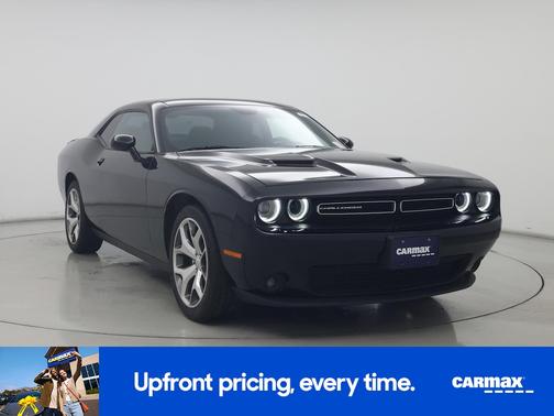 2016 Dodge Challenger SXT Plus
