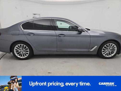 Gray 2022 BMW 530 I xDrive