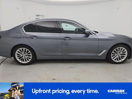 Gray 2022 BMW 530 I xDrive