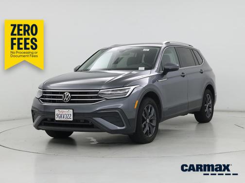 Gray 2023 Volkswagen Tiguan SE