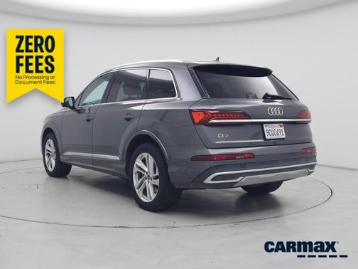 Gray 2022 Audi Q7 Premium Plus