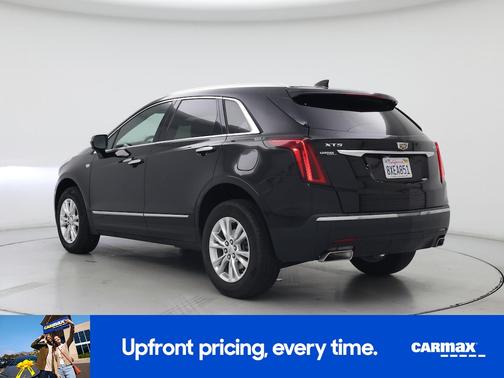Black 2021 Cadillac XT5 Luxury