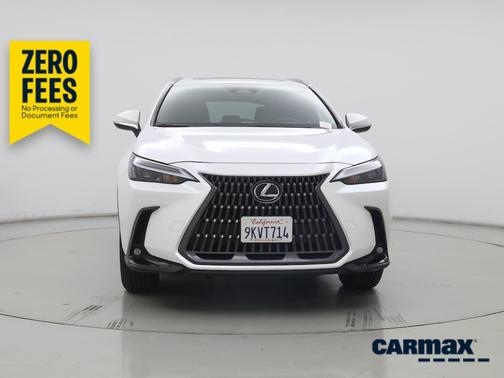 White 2024 Lexus NX 250