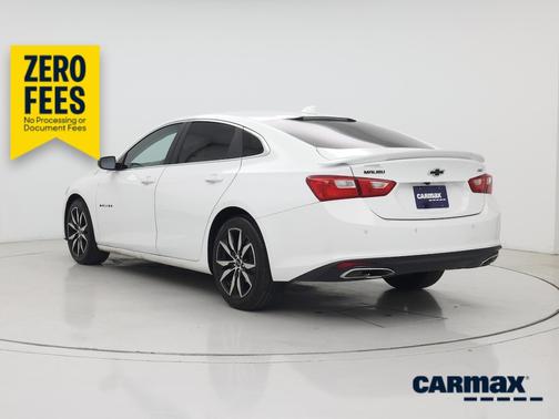 White 2022 Chevrolet Malibu RS
