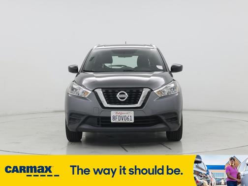 2018 Nissan Kicks SR