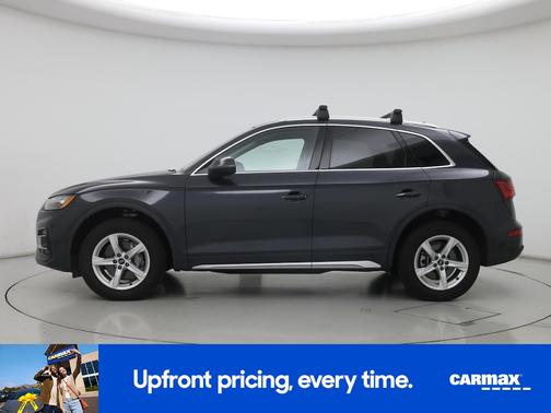 Gray 2023 Audi Q5 Premium