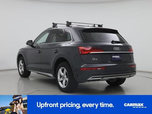 Gray 2023 Audi Q5 Premium