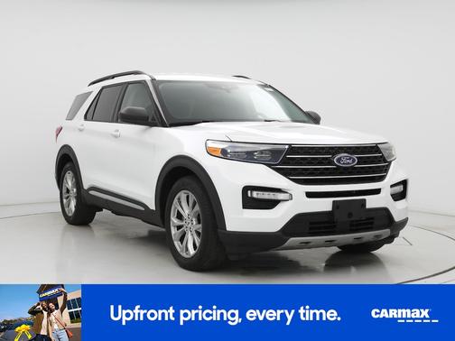 White 2020 Ford Explorer XLT