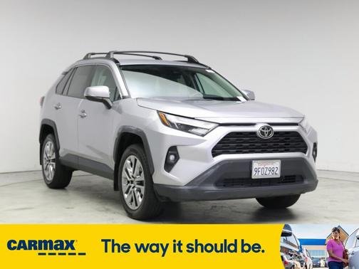 2023 Toyota RAV4 XLE Premium