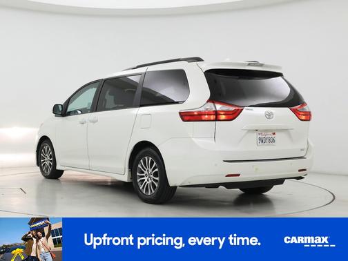 2018 Toyota Sienna XLE