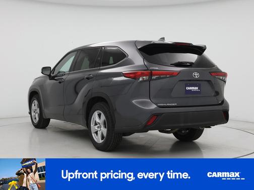 Gray 2021 Toyota Highlander LE