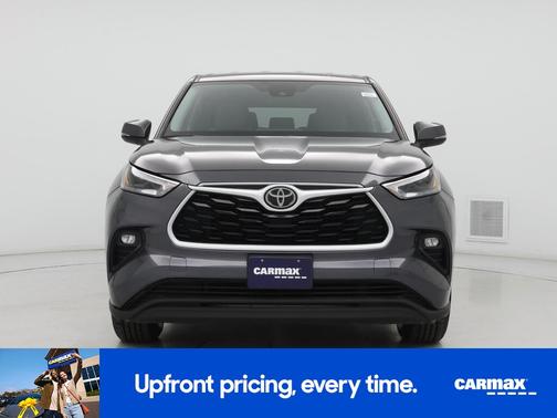 Gray 2021 Toyota Highlander LE